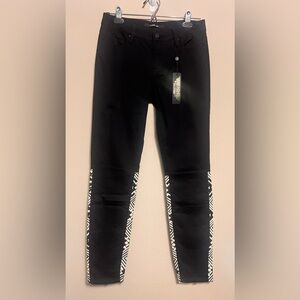 Bebe Black Aztec Print Zip Leg Pants Size 27 NWT